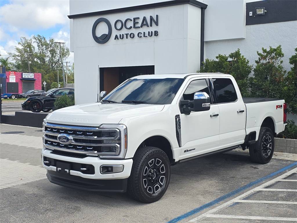 2024 Ford Super Duty F-350 Platinum — Pickup Truck — 23,102 mi — Doral, FL