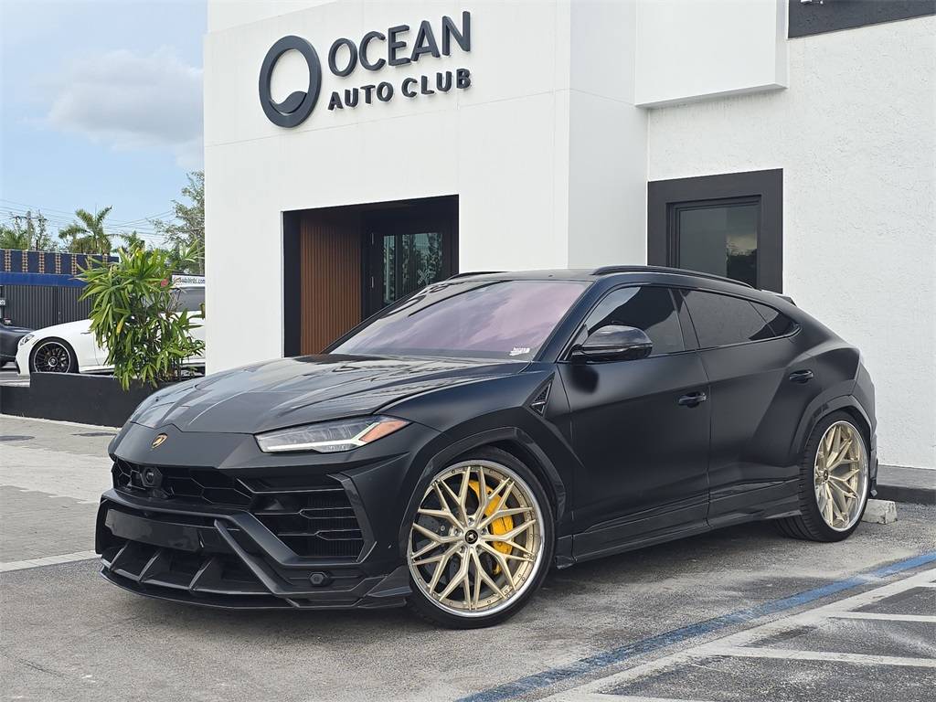 2022 Lamborghini Urus