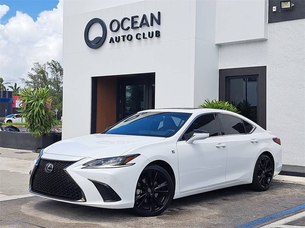 2023 Lexus ES ES 300h F SPORT — Sedan — 17,650 mi — Doral, FL