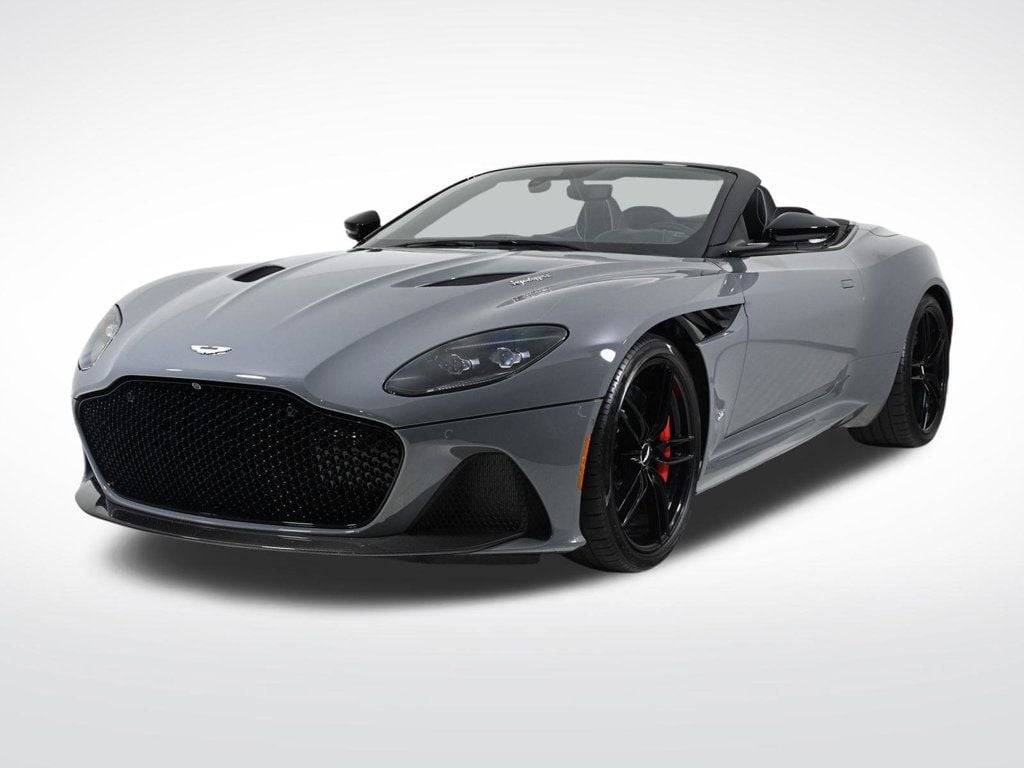2021 Aston Martin DBS