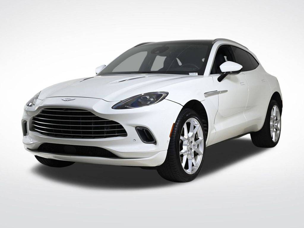 2024 Aston Martin DBX