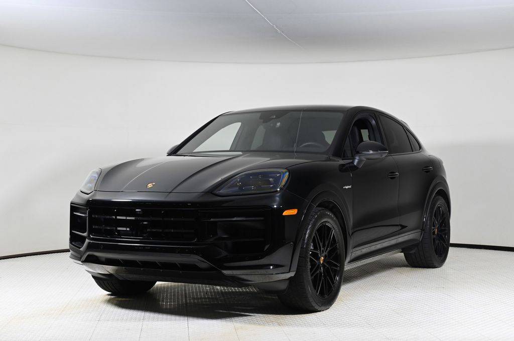2025 Porsche Cayenne S E-Hybrid — SUV — 3,950 mi — Coral Gables, FL