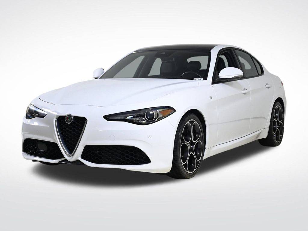 2022 Alfa Romeo Giulia Ti — Sedan — 25,987 mi — Coral Gables, FL