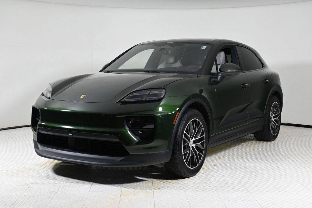 2025 Porsche Macan Electric Standard — SUV — 3,705 mi — Coral Gables, FL