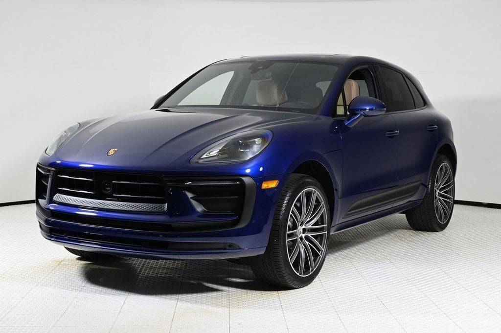 2025 Porsche Macan Standard — SUV — 5,469 mi — Coral Gables, FL