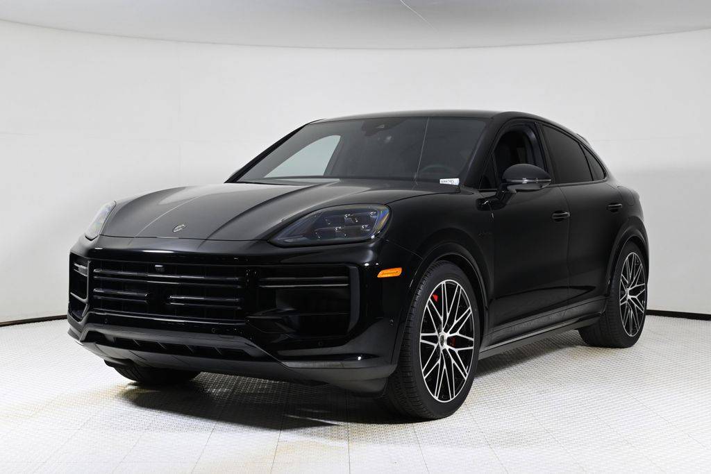 2025 Porsche Cayenne Turbo E-Hybrid — SUV — 570 mi — Coral Gables, FL
