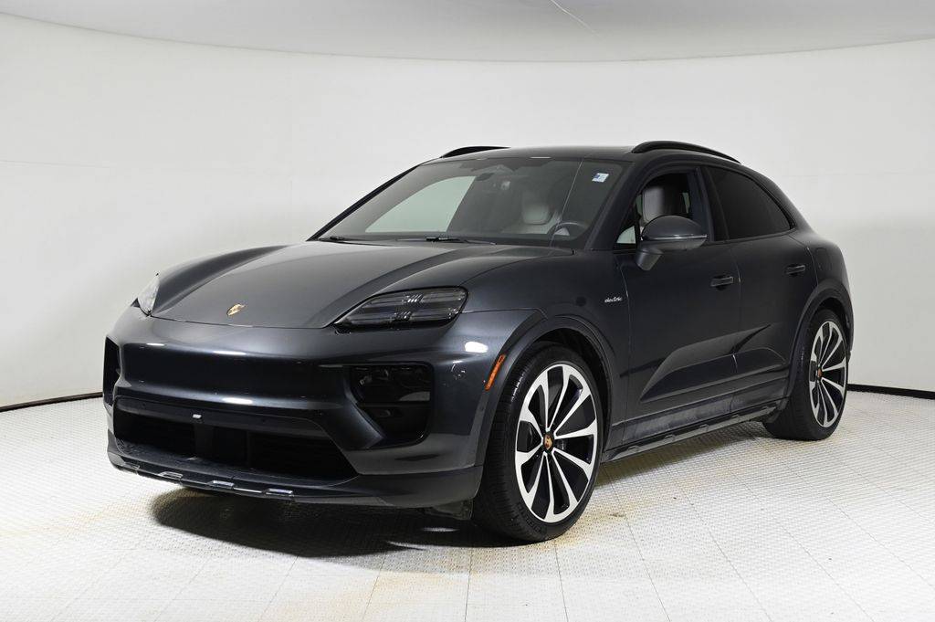2025 Porsche Macan Electric Macan Electric — SUV — 4,920 mi — Coral Gables, FL