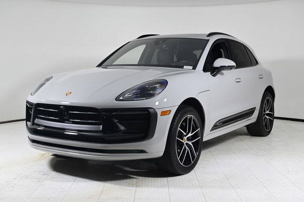2023 Porsche Macan T — SUV — 3,730 mi — Coral Gables, FL
