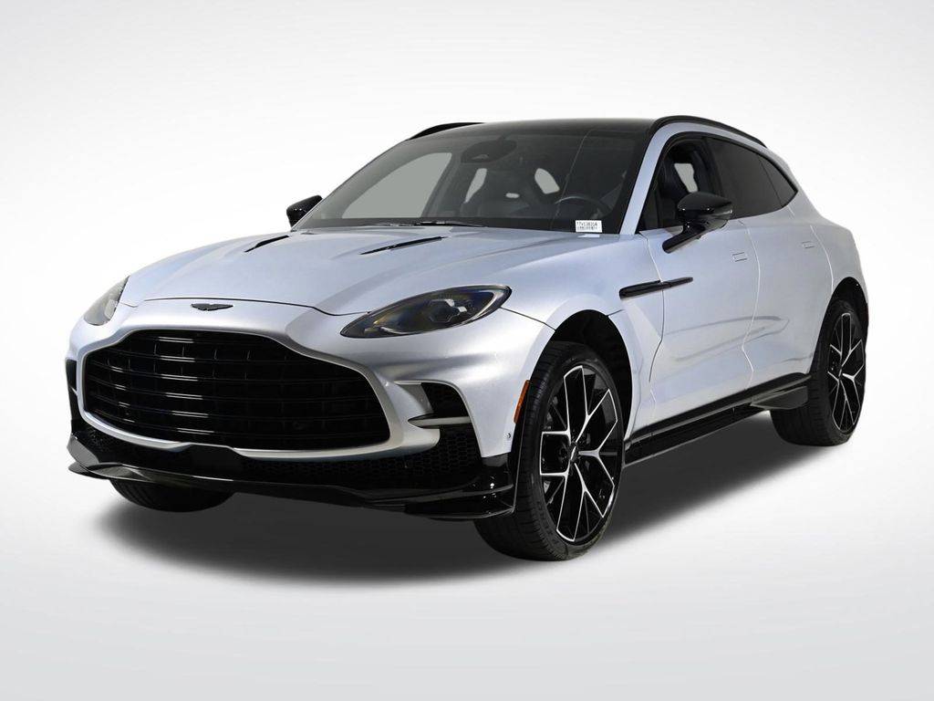 2025 Aston Martin DBX