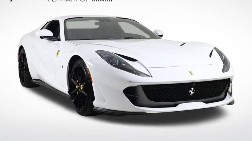 2021 Ferrari 812 GTS Base