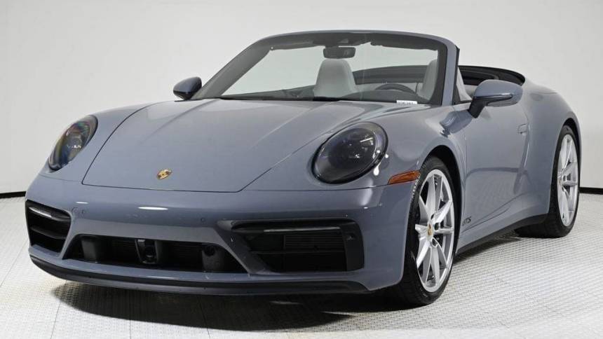 2024 Porsche 911 Carrera 4 GTS