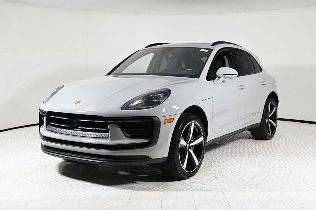 2024 Porsche Macan Standard — SUV — 7,975 mi — Coral Gables, FL