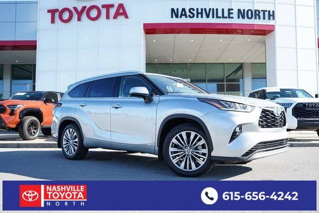 2024 Toyota Highlander Hybrid Platinum — SUV — 5,329 mi — Madison, TN
