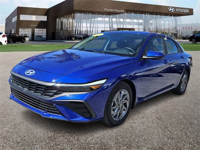 2024 Hyundai Elantra SEL — Sedan — 17,511 mi — Hialeah, FL
