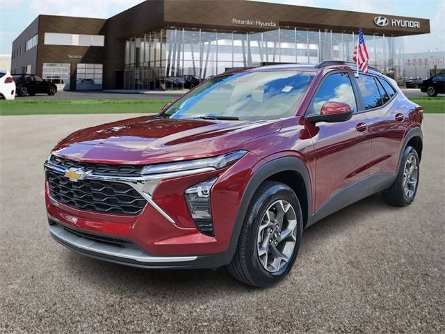 2025 Chevrolet Trax LT — SUV — 8,922 mi — Hialeah, FL
