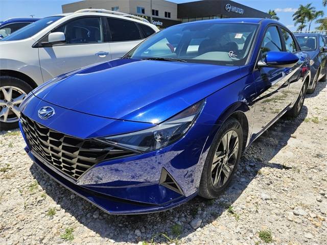 2022 Hyundai Elantra SEL — Sedan — 8,946 mi — Hialeah, FL