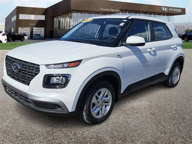 2023 Hyundai Venue SE — SUV — 13,497 mi — Hialeah, FL