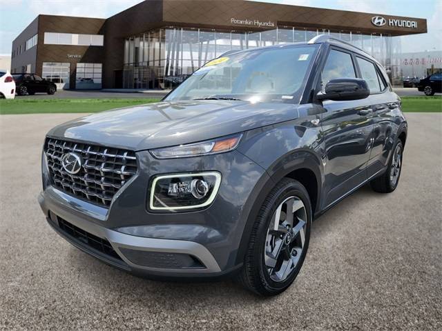 2024 Hyundai Venue Limited — SUV — 5,598 mi — Hialeah, FL