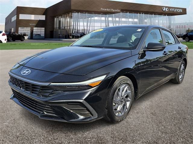 2024 Hyundai Elantra SEL — Sedan — 10,981 mi — Hialeah, FL