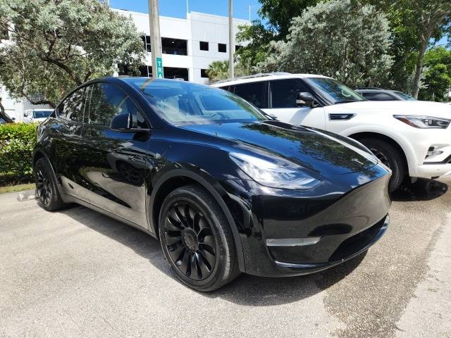 2023 Tesla Model Y Long Range — SUV — 25,390 mi — Tamarac, FL