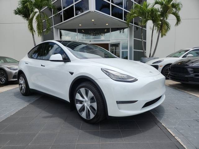 2022 Tesla Model Y Long Range — SUV — 33,786 mi — Tamarac, FL