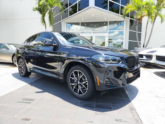 2023 BMW X4 30i — SUV — 17,614 mi — Tamarac, FL