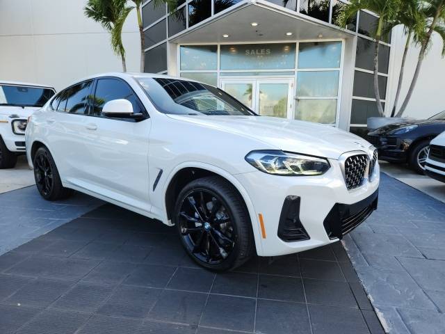 2022 BMW X4 30i — SUV — 66,188 mi — Tamarac, FL