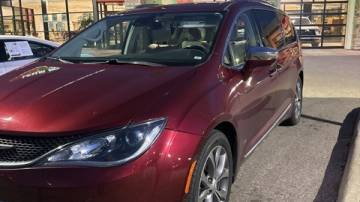 2018 Chrysler Pacifica Limited — Minivan — 107,770 mi — Centerville, OH