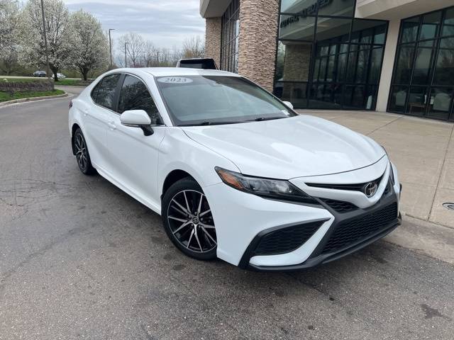 2023 Toyota Camry SE — Sedan — 66,460 mi — Centerville, OH
