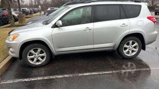 2010 Toyota RAV4 Limited V6 — SUV — 168,633 mi — Centerville, OH