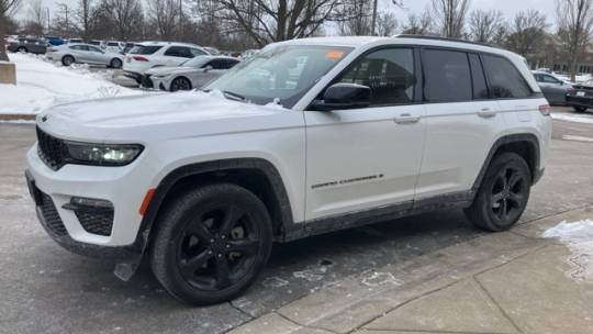 2023 Jeep Grand Cherokee Limited — SUV — 48,409 mi — Centerville, OH