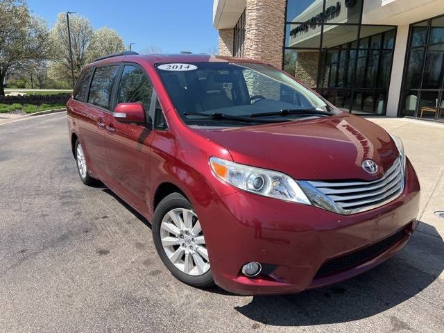 2014 Toyota Sienna L — Minivan — 146,953 mi — Centerville, OH