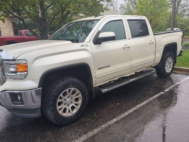 2014 GMC Sierra 1500 SLE — Pickup Truck — 139,607 mi — Centerville, OH