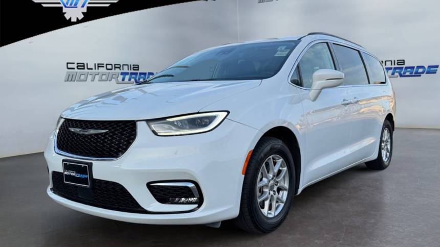 2022 Chrysler Pacifica Touring L — Minivan — 56,145 mi — Norco, CA