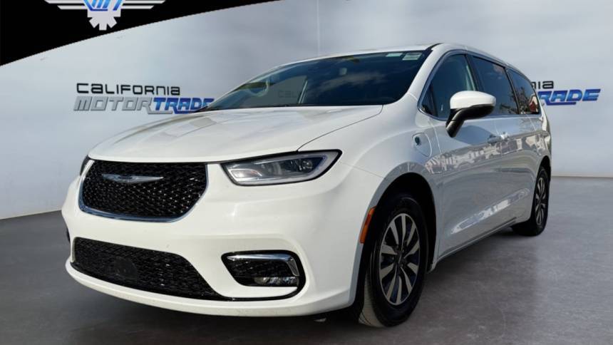 2023 Chrysler Pacifica Hybrid Touring L — Minivan — 22,284 mi — Norco, CA