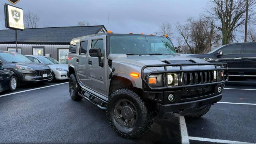 2004 HUMMER H2 Base