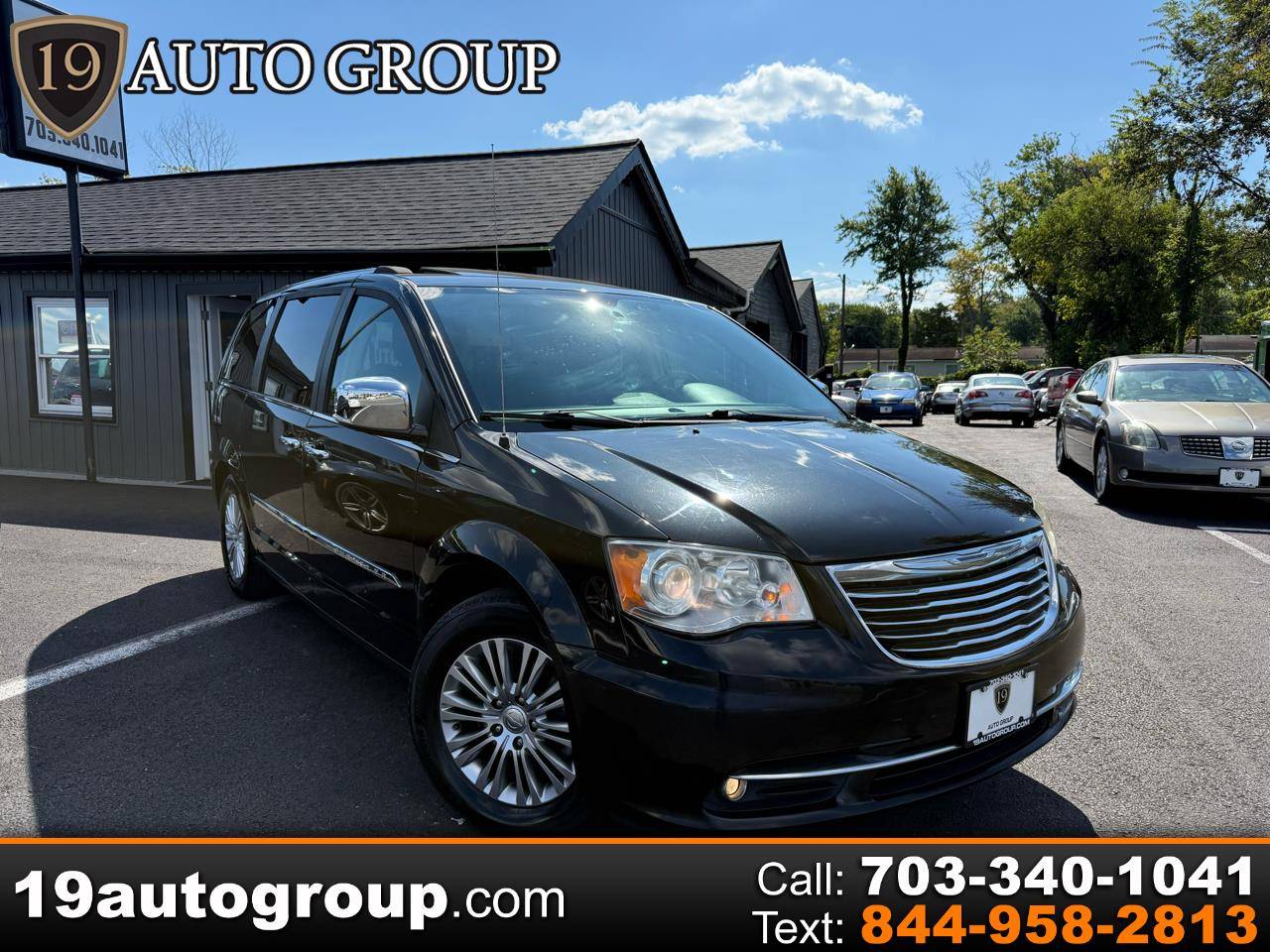 2012 Chrysler Town & Country Limited — Minivan — 90,050 mi — Manassas, VA