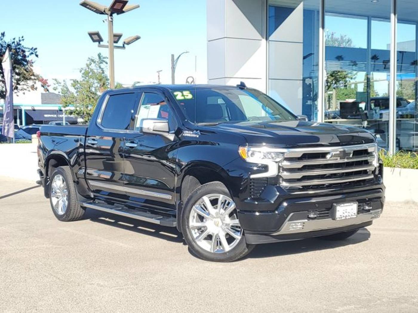2025 Chevrolet Silverado 1500 High Country — Pickup Truck — 2,501 mi — Glendale, CA