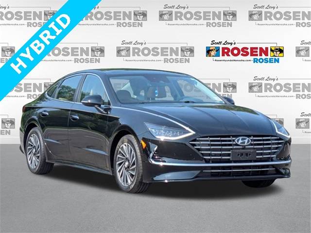 2023 Hyundai Sonata Hybrid Limited — Sedan — 13,209 mi — Kenosha, WI