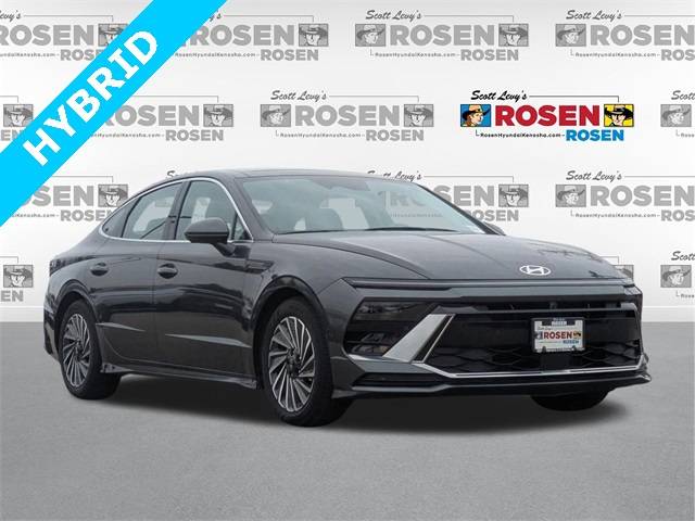 2024 Hyundai Sonata Hybrid Limited — Sedan — 6,600 mi — Kenosha, WI