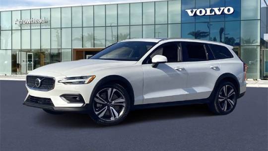 2023 Volvo V60 Cross Country Plus — Wagon — 34,267 mi — Glendale, AZ