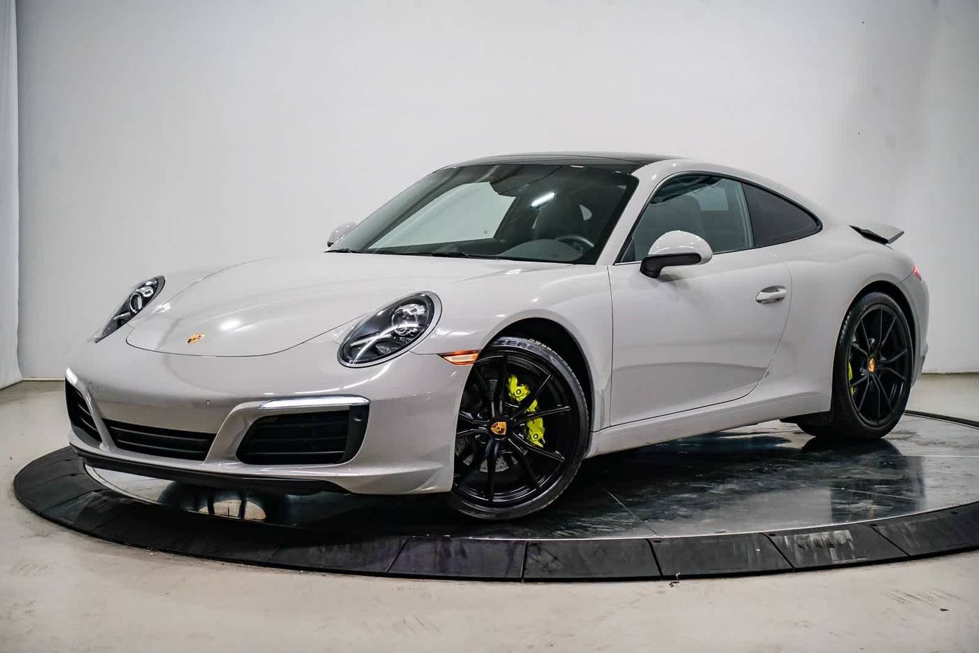 2018 Porsche 911 Carrera — Coupe — 16,516 mi — Sherman Oaks, CA