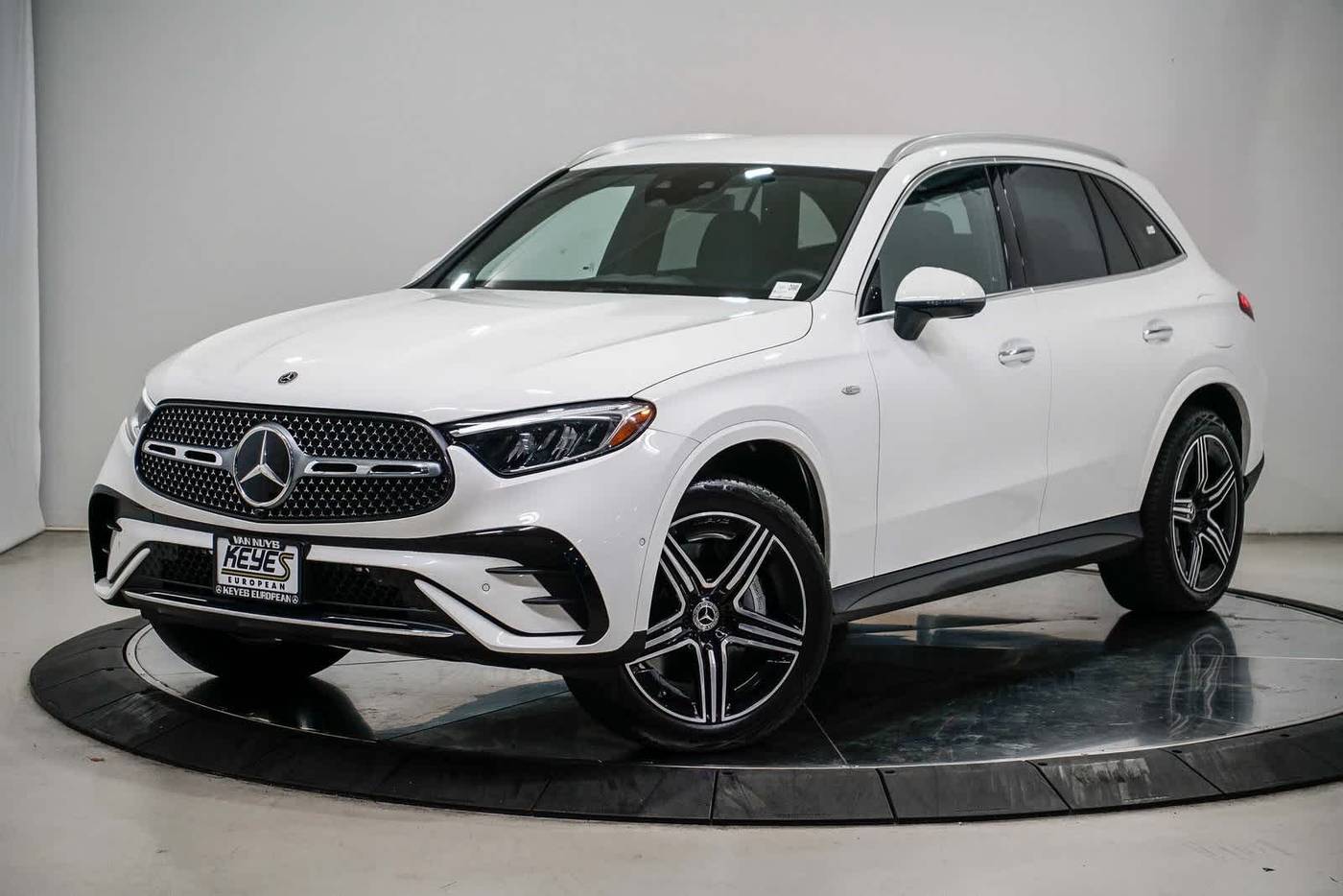 2025 Mercedes-Benz GLC GLC 350e — SUV — 1,690 mi — Sherman Oaks, CA