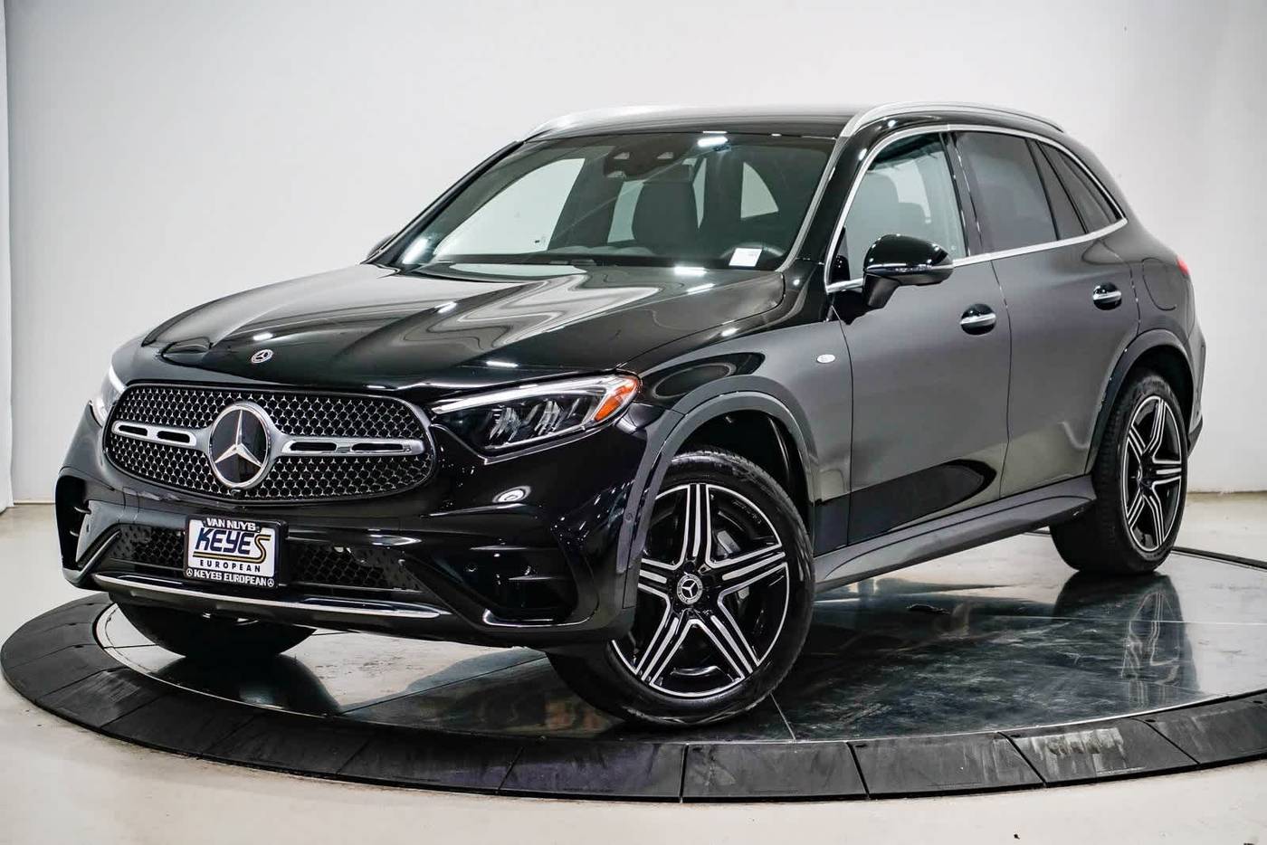 2025 Mercedes-Benz GLC GLC 350e — SUV — 1,983 mi — Sherman Oaks, CA