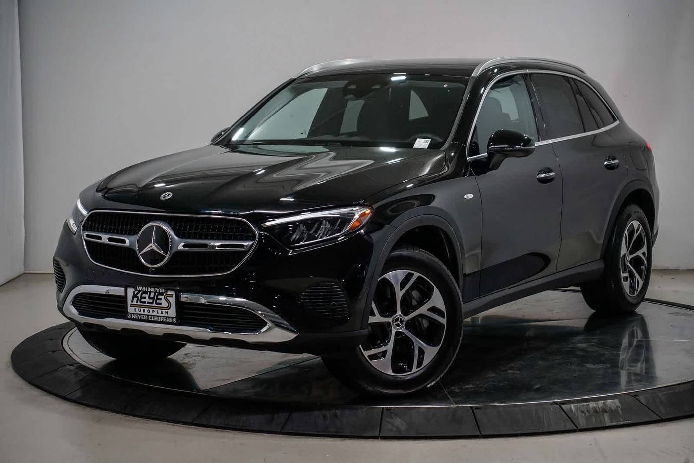 2025 Mercedes-Benz GLC GLC 350e — SUV — 1,986 mi — Sherman Oaks, CA