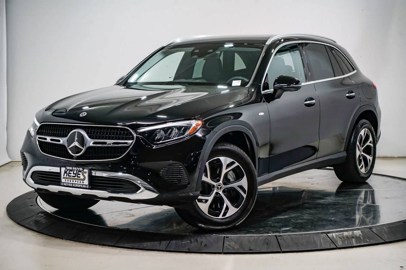 2025 Mercedes-Benz GLC GLC 350e — SUV — 1,490 mi — Sherman Oaks, CA