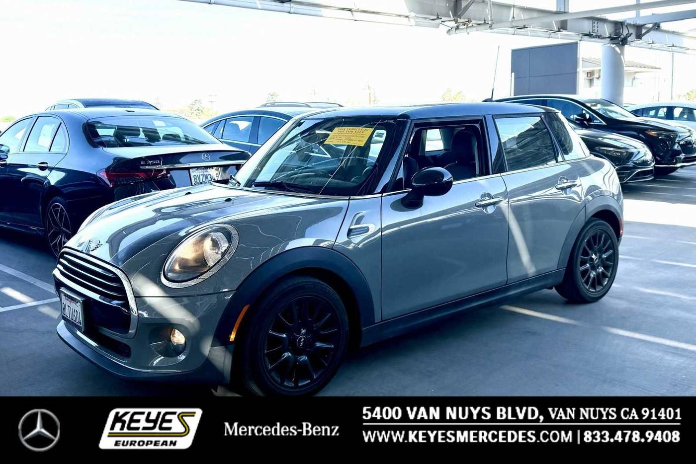 2019 MINI Hardtop Cooper — Hatchback — 32,530 mi — Sherman Oaks, CA
