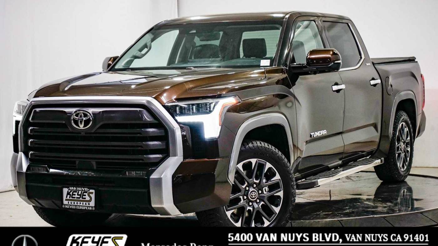 2022 Toyota Tundra Limited — Pickup Truck — 128,427 mi — Sherman Oaks, CA