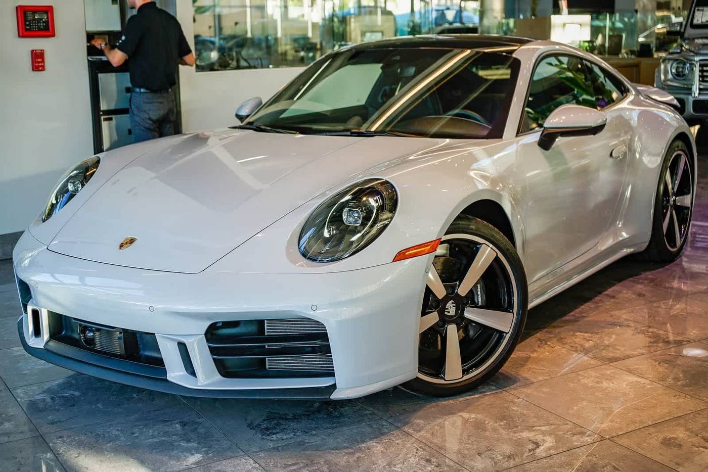 2025 Porsche 911 Carrera — Coupe — 4,995 mi — Sherman Oaks, CA