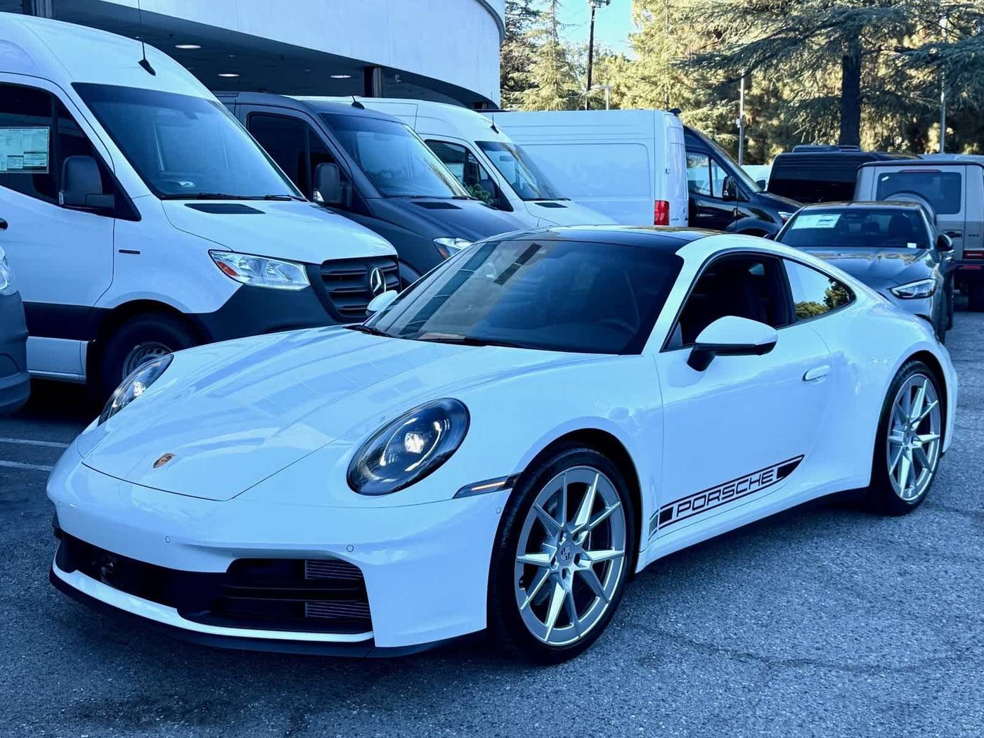 2025 Porsche 911 Carrera — Coupe — 1,373 mi — Sherman Oaks, CA